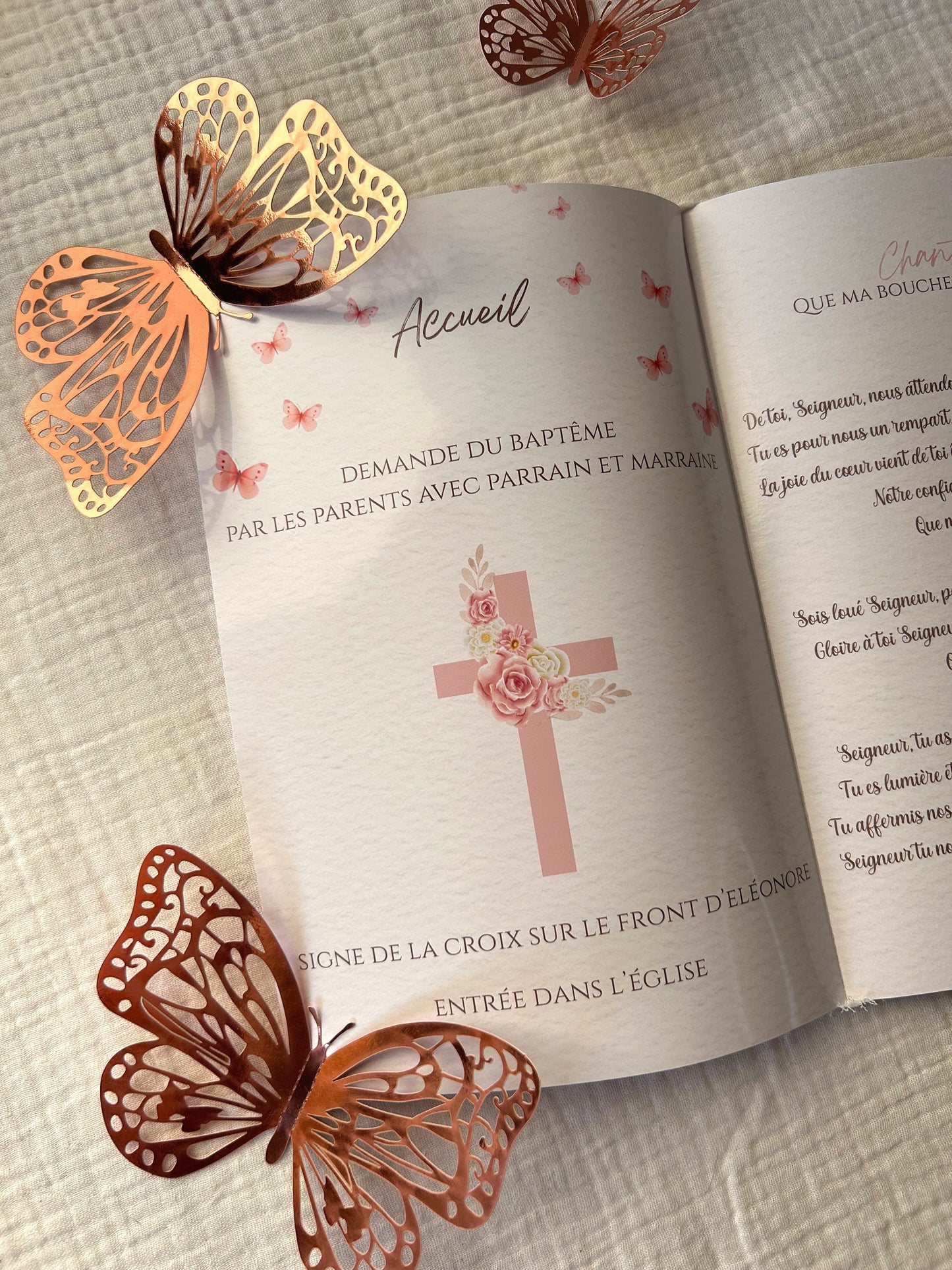Livret de cérémonie " Papillon de tendresse " - Une cérémonie qui s'ouvre comme une battement d'ailes.