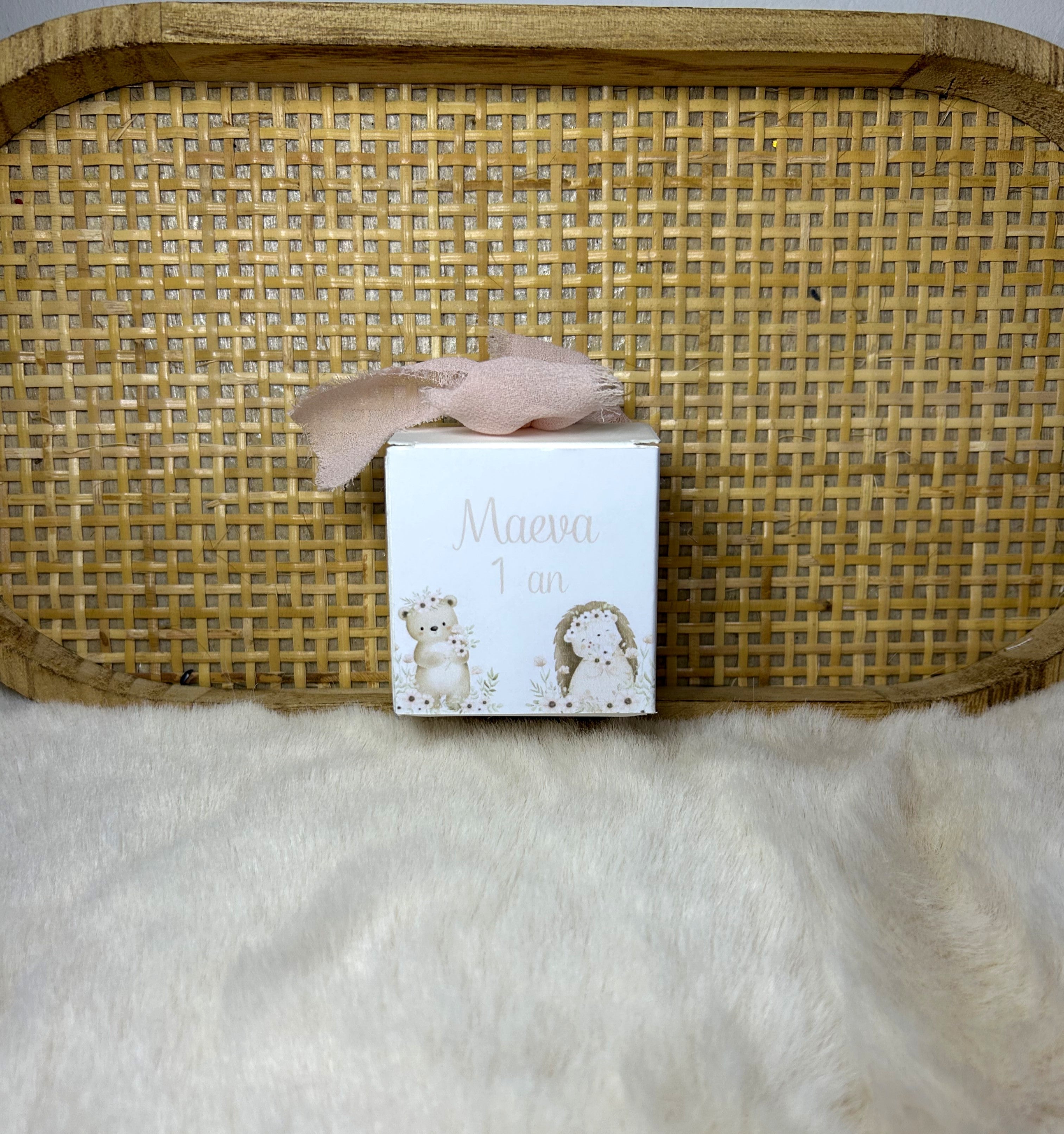 Boîte à dragées « Souvenir d’un doux baptême » - Parce que certains moments méritent d’être conservés avec tendresse.