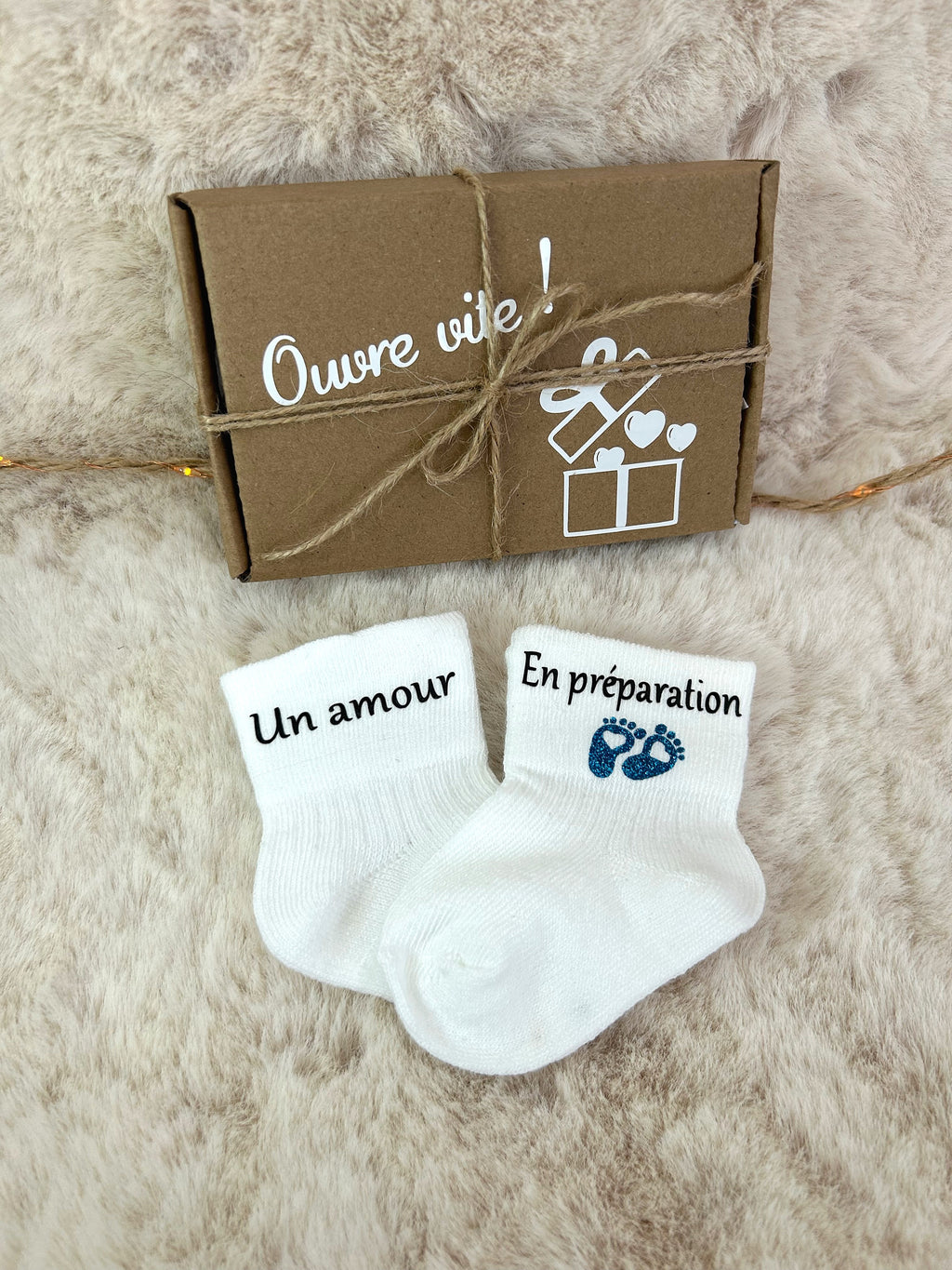 Chaussettes « Message d’annonce » - Un détail tout doux pour annoncer un bonheur à venir.