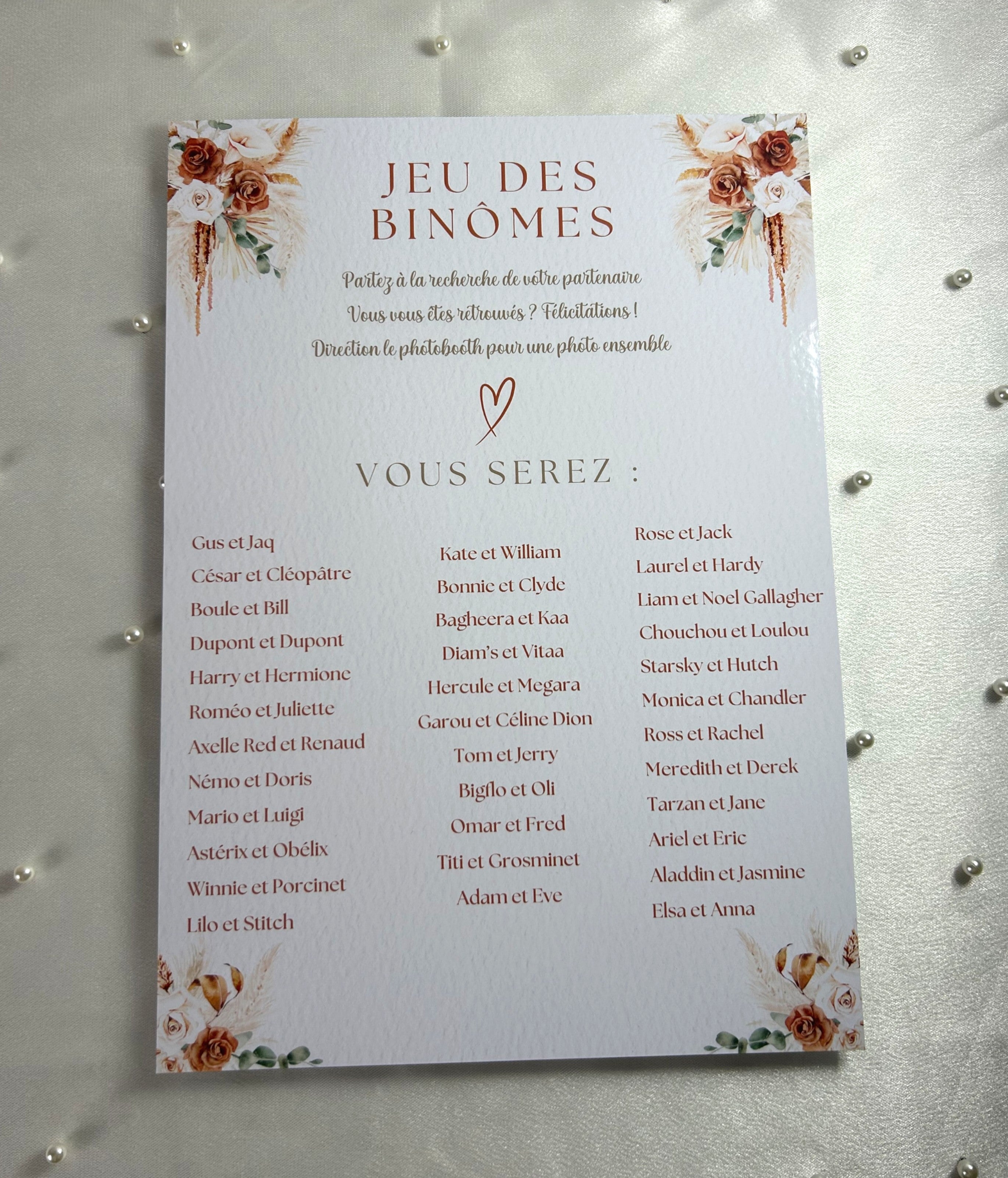 Jeu des binômes « Unis pour un instant » - Faites voyager vos invités dans un jeu de rencontres et de sourires.