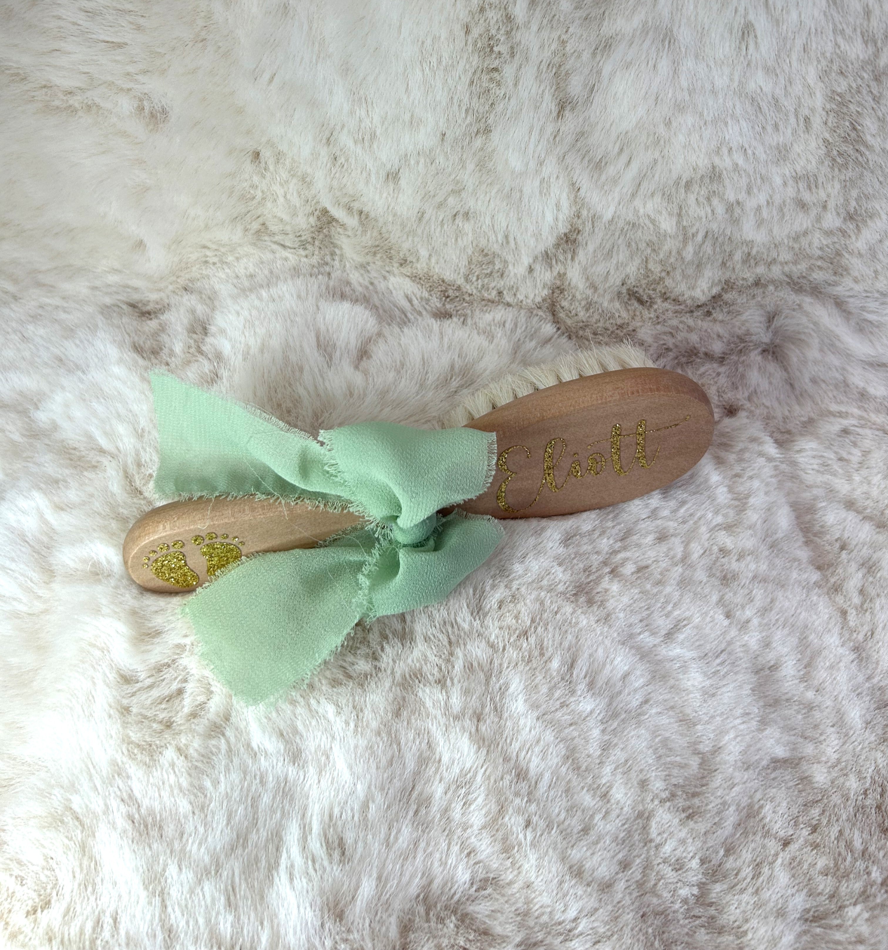 Brosse « Mon petit prénom » - Un détail choisi avec soin.