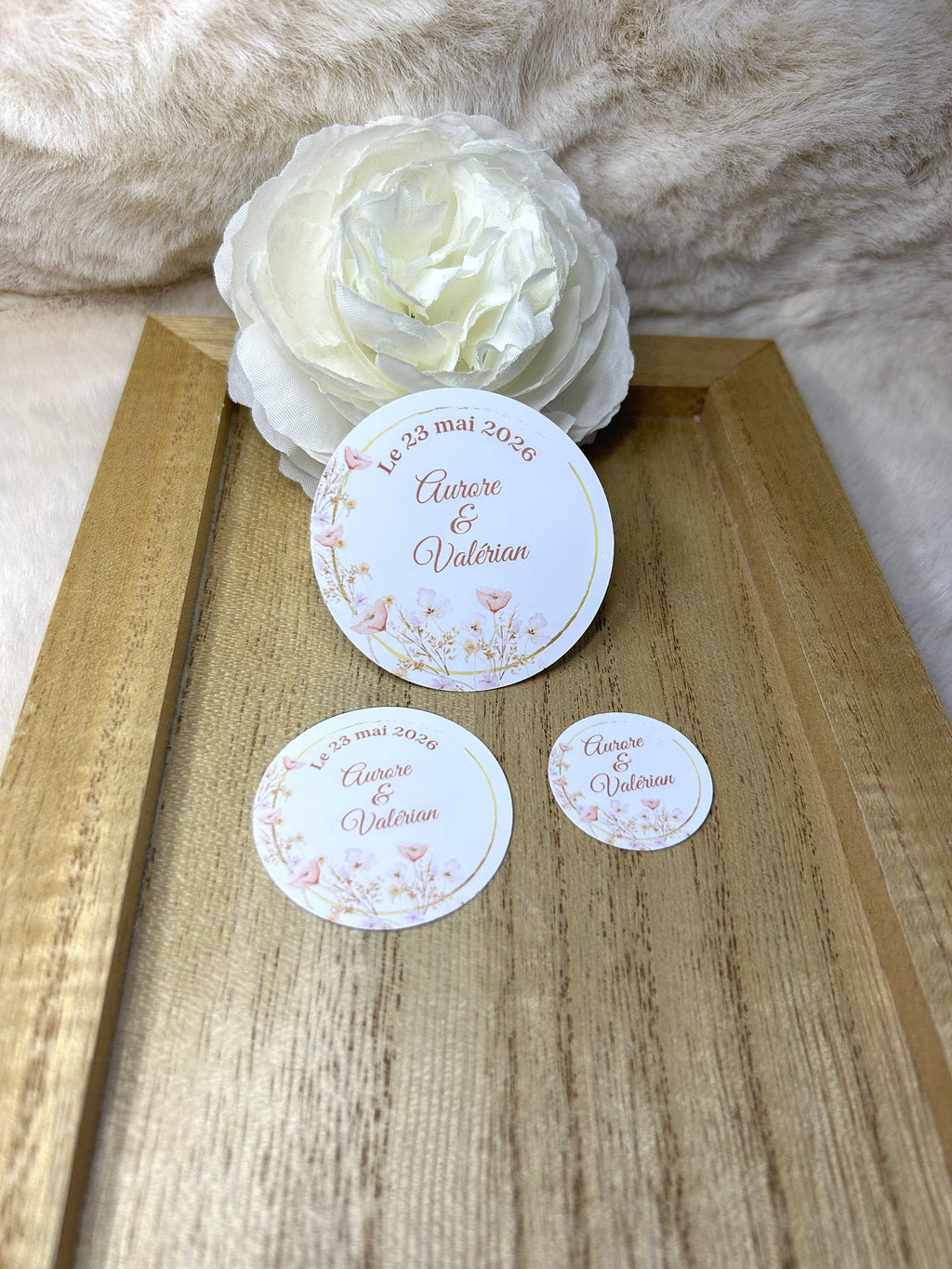 Etiquette ronde « Douce Floraison » - Une touche florale et délicate pour sublimer vos créations et votre décoration.