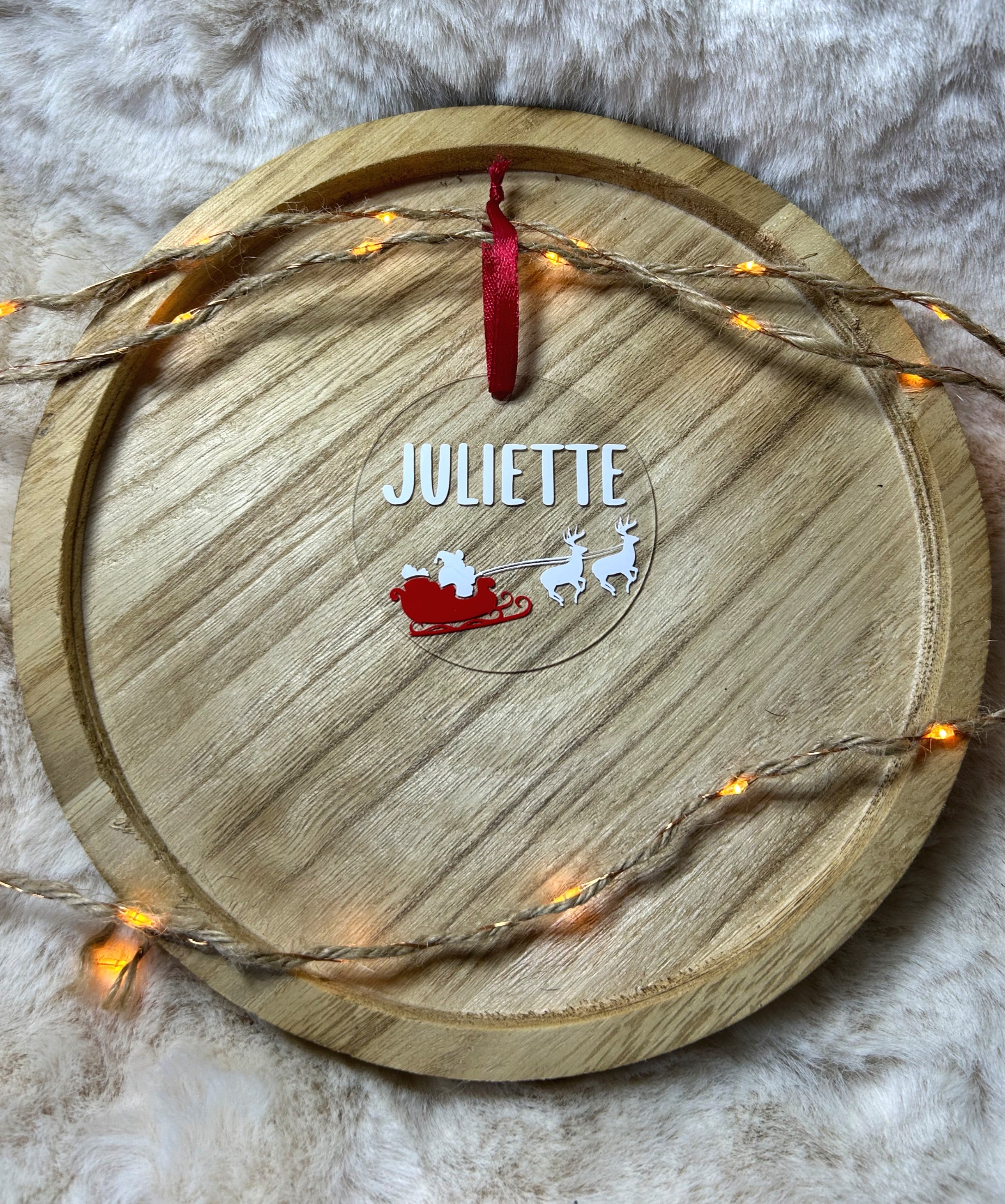 Suspensions de Noël « Les prénoms enchantés » - Chaque prénom devient une petite lumière accrochée à la magie de Noël