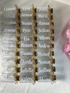 Fiole " Fleur de nom " - Un prénom chuchoté dans une fiole aux parfums d'éternité.