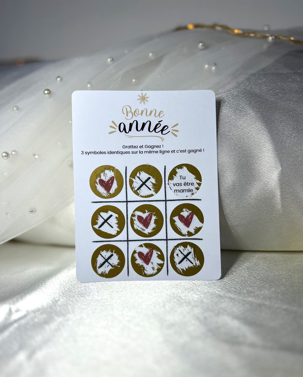 Morpion de l’amour - « Neuf cases, un secret… et une annonce inoubliable »