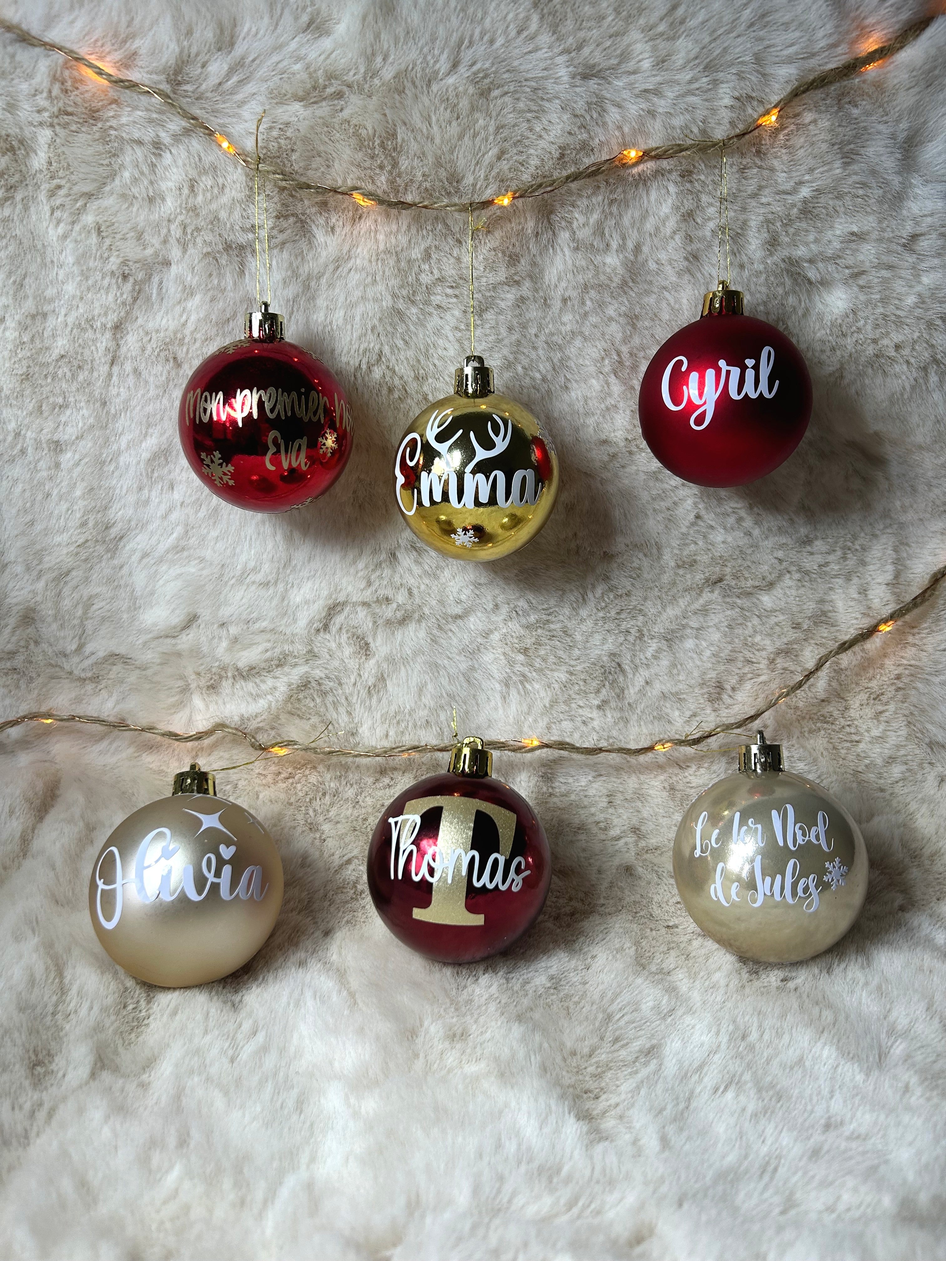 Boule de Noël personnalisée – Souvenir unique à suspendre