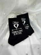 Chaussettes " Super Témoin " - L'accessoire symbolique pour un rôle unique et précieux.