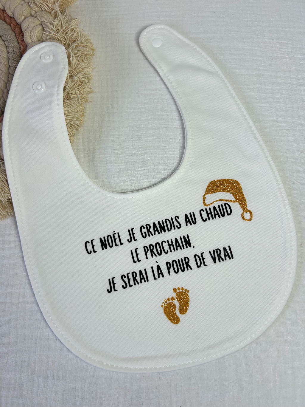 Bavoir « Ce Noël je grandis au chaud le prochain, je serai là pour de vrai »