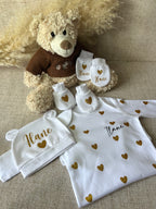 Ensemble de naissance « Premiers Instants » - Un tendre cocon pour accueillir bébé avec douceur dès ses premiers instants.