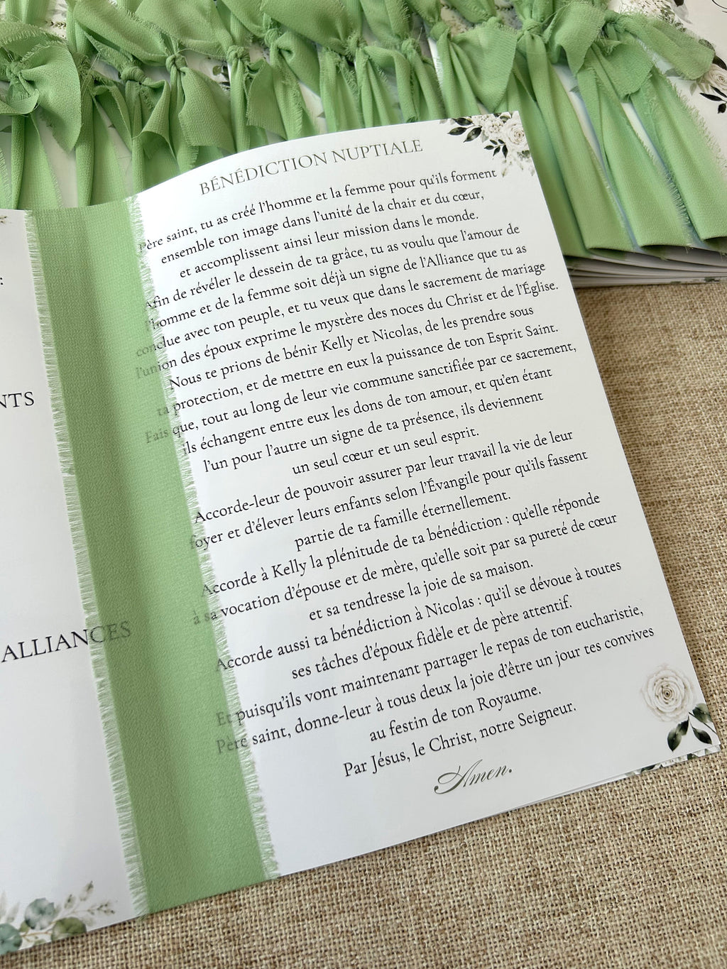 Livret de cérémonie « Feuillage d'amour » - Un écrin de verdure pour raconter votre plus belle histoire.