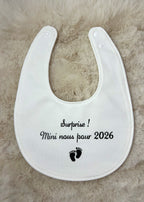 Bavoir « Surprise ! Mini nous pour 2026/2027 »