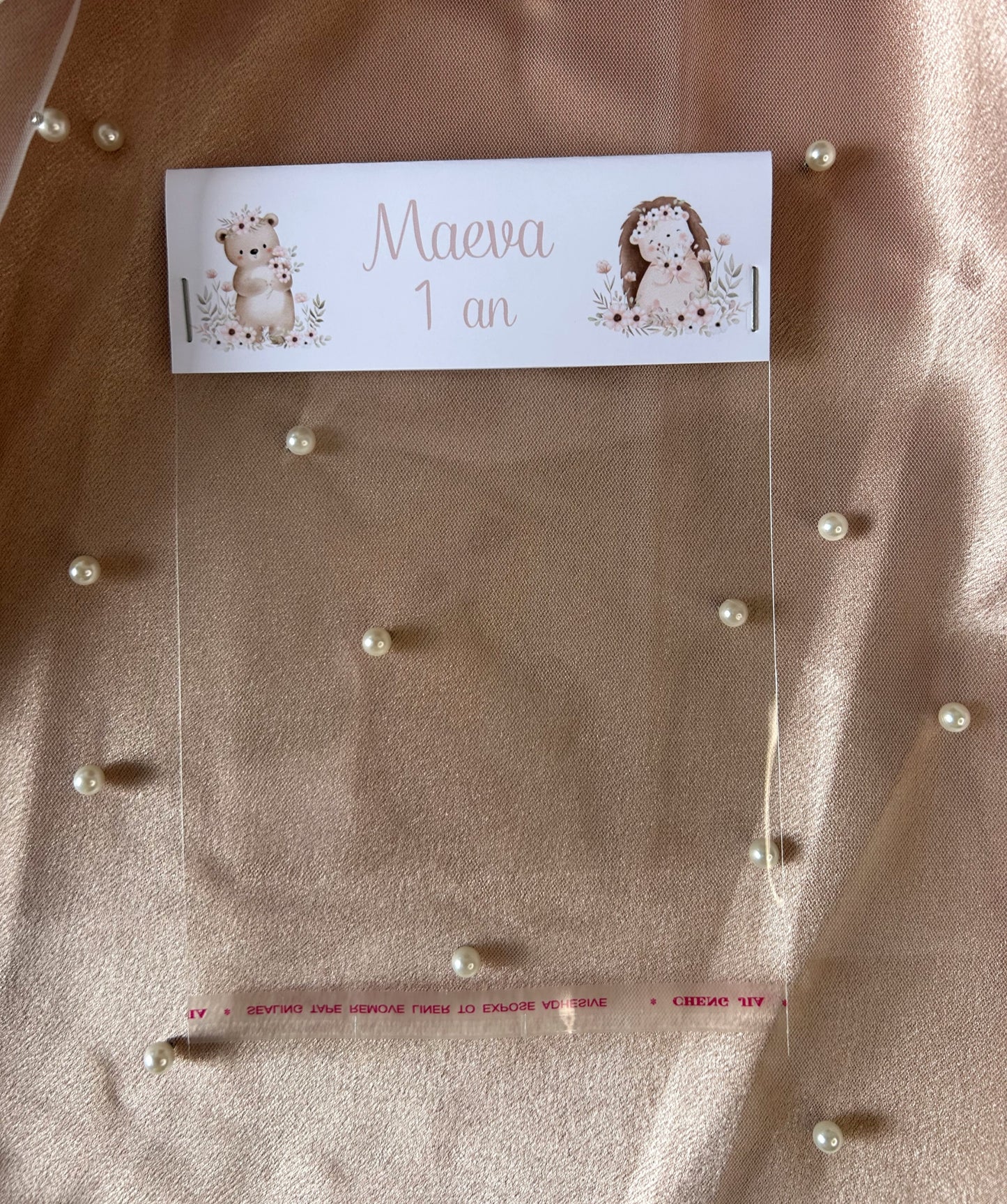 Sac à confiseries " Ourson & hérisson poétique " - Une douceur personnalisée à votre image.