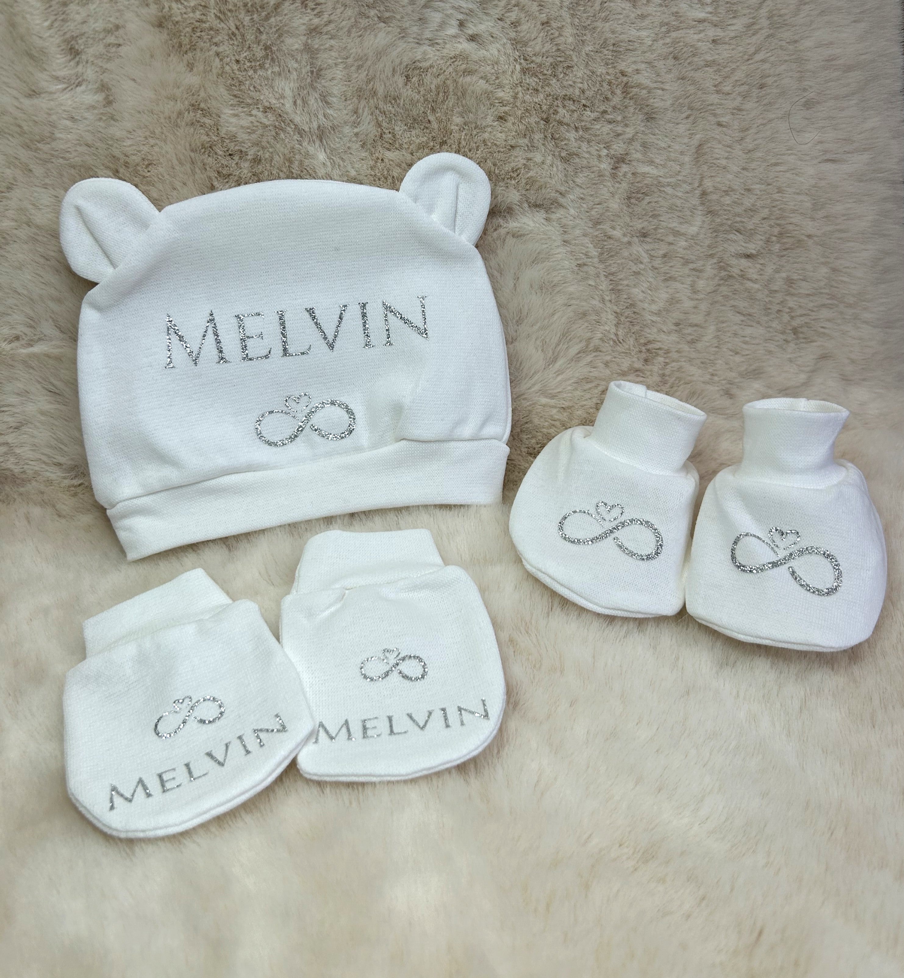 Trio naissance « Mon premier cocon » - Tout ce qu’il faut pour envelopper bébé de tendresse dès ses débuts.