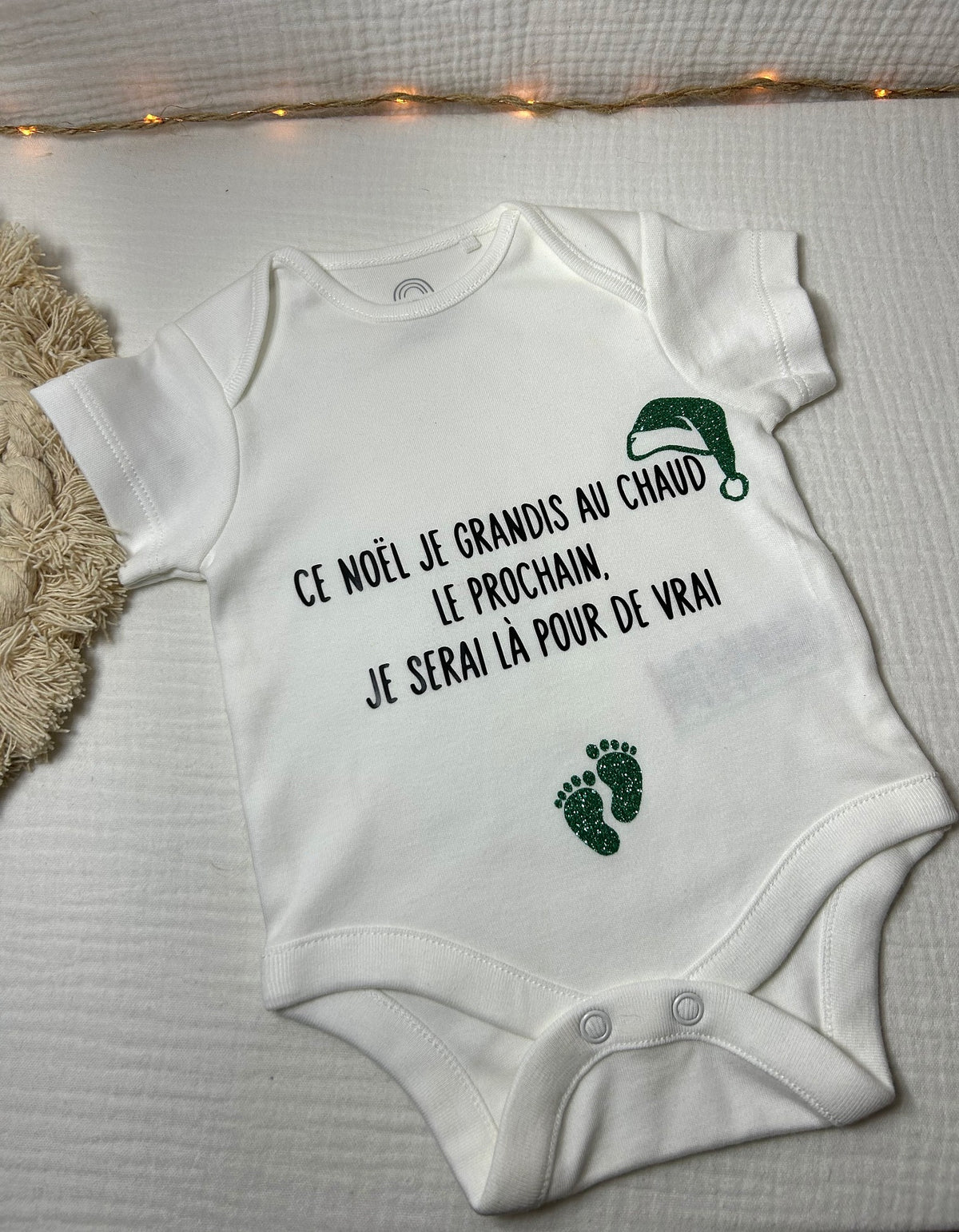Body « Ce Noël je grandis au chaud le prochain je serai là pour de vrai »