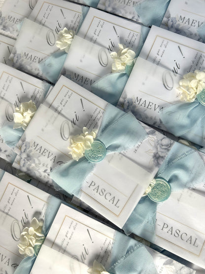 Faire-part " Simplicité chic en bleu ciel " - Une annonce douce et naturelle.