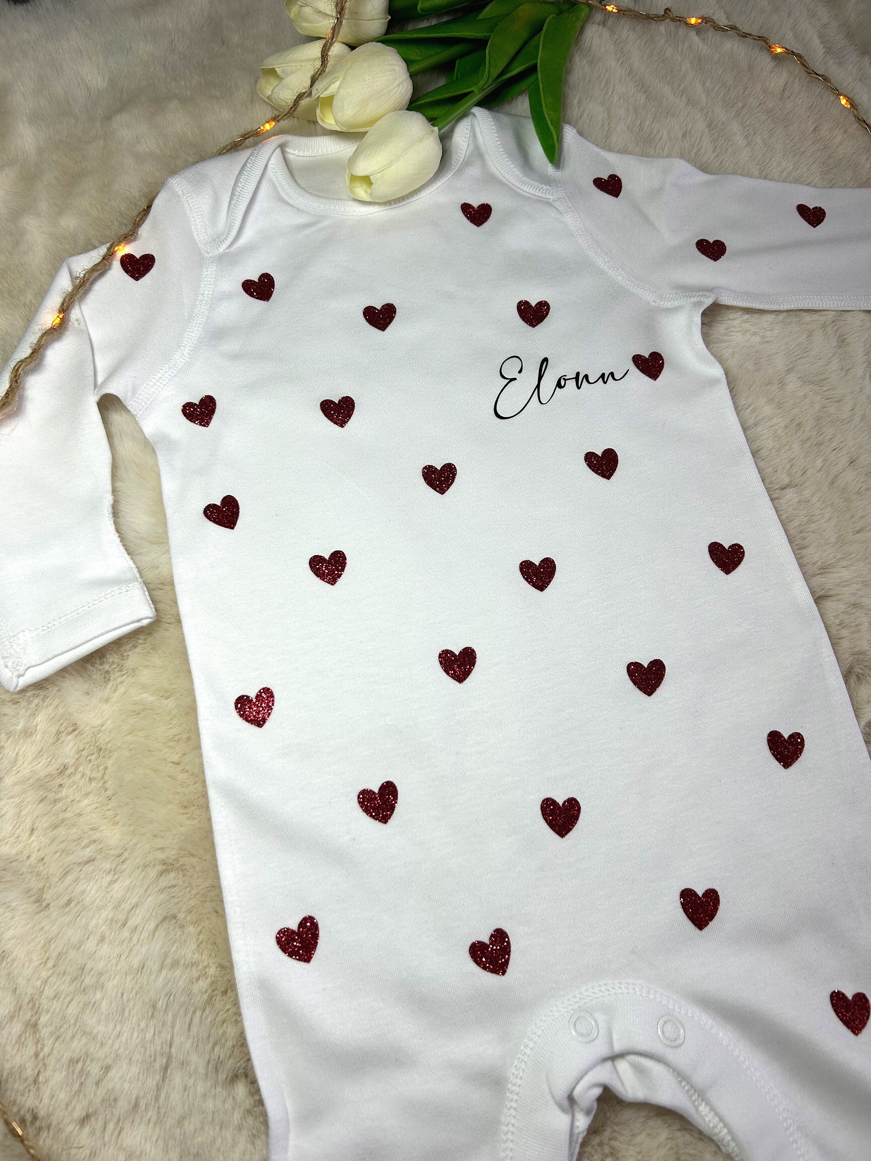 Pyjama « Petit cœur » - Pour envelopper les nuits de douceur.