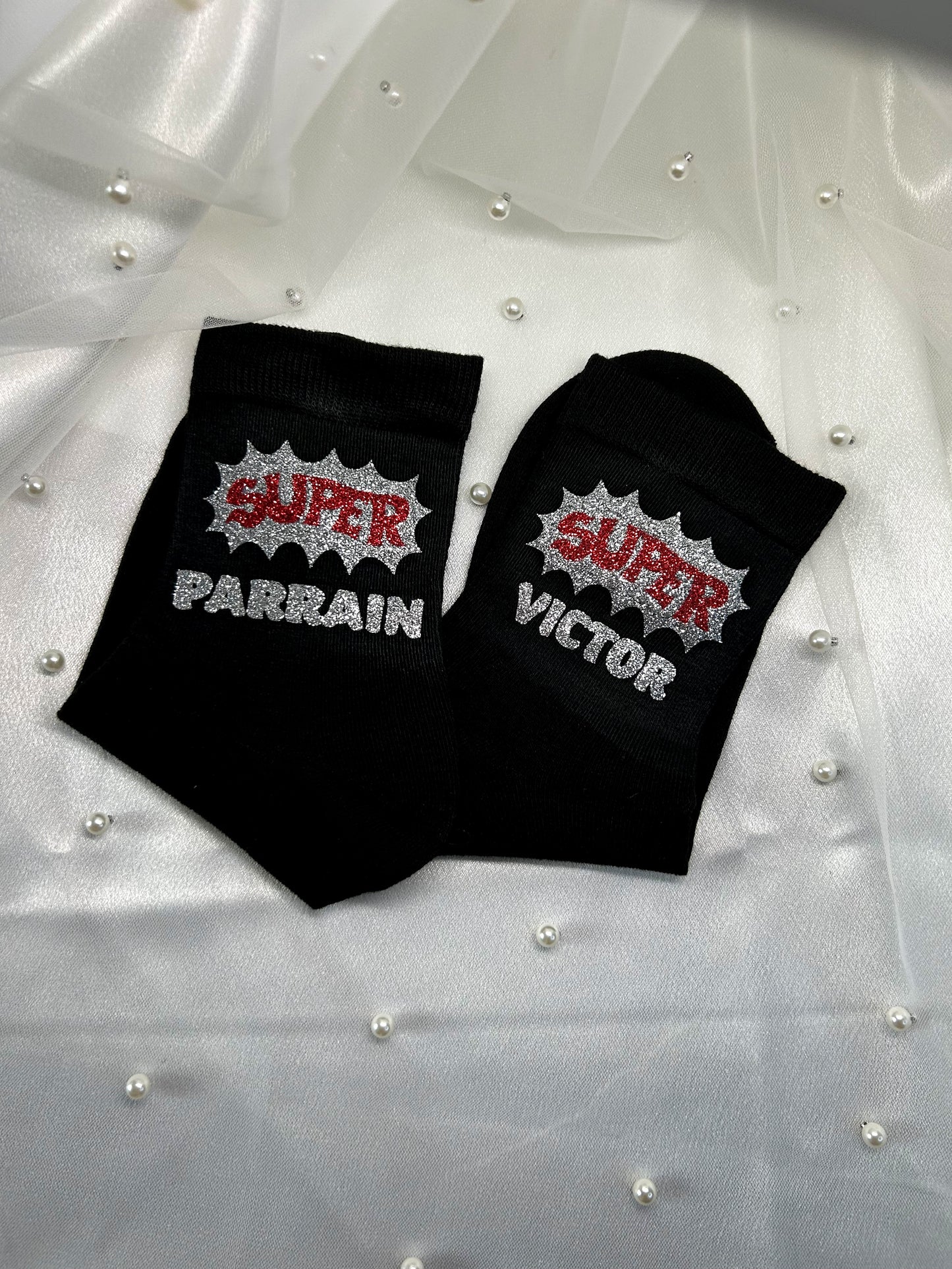 Chaussettes " Super Parrain" - Un détail à enfiler pour un rôle à vie.