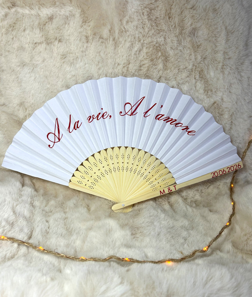Eventail « A la vie, à l'amore » - Une touche délicate pour accompagner votre cérémonie.