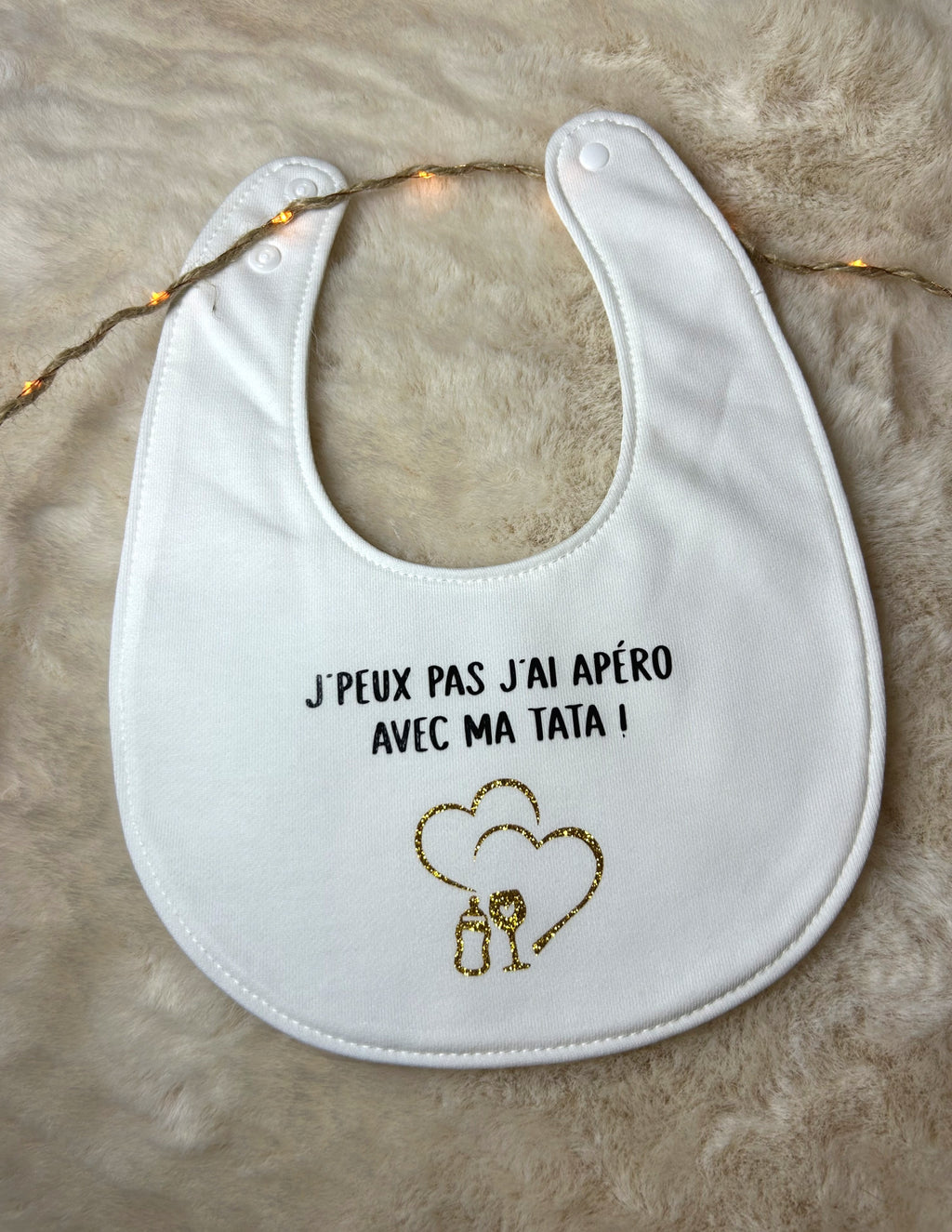 Bavoir « J'peux pas j'ai apéro avec mes tatas ! »